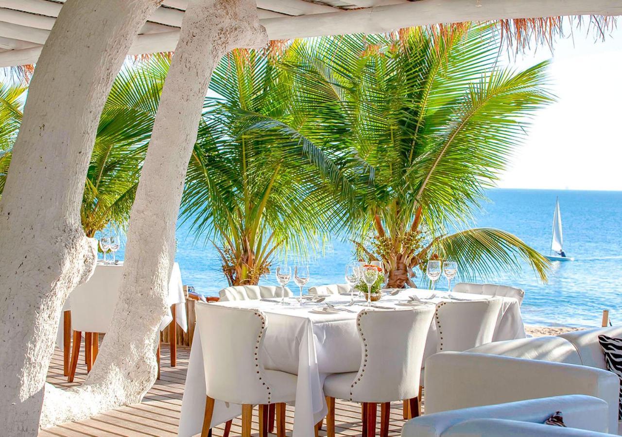Dpny Beach Hotel & Spa Ilhabela Exteriör bild Restaurant