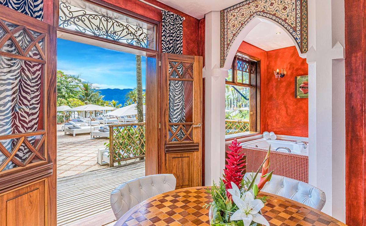 Dpny Beach Hotel & Spa Ilhabela Exteriör bild Interior of the hotel