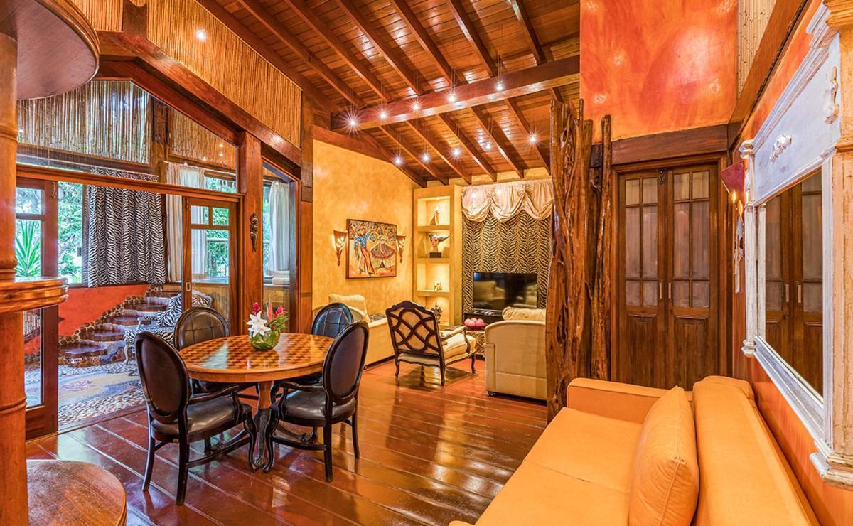Dpny Beach Hotel & Spa Ilhabela Exteriör bild Interior of the Treehouse