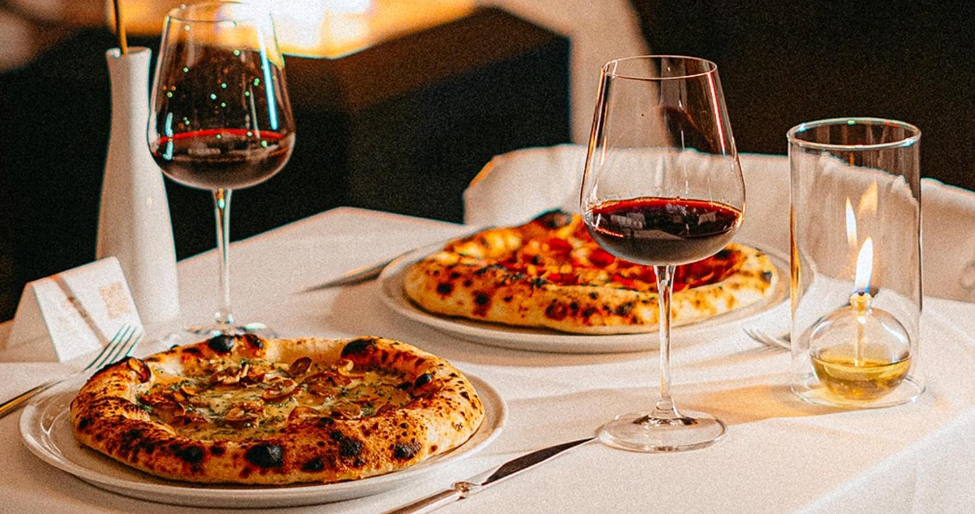 Dpny Beach Hotel & Spa Ilhabela Exteriör bild Wine and pizza
