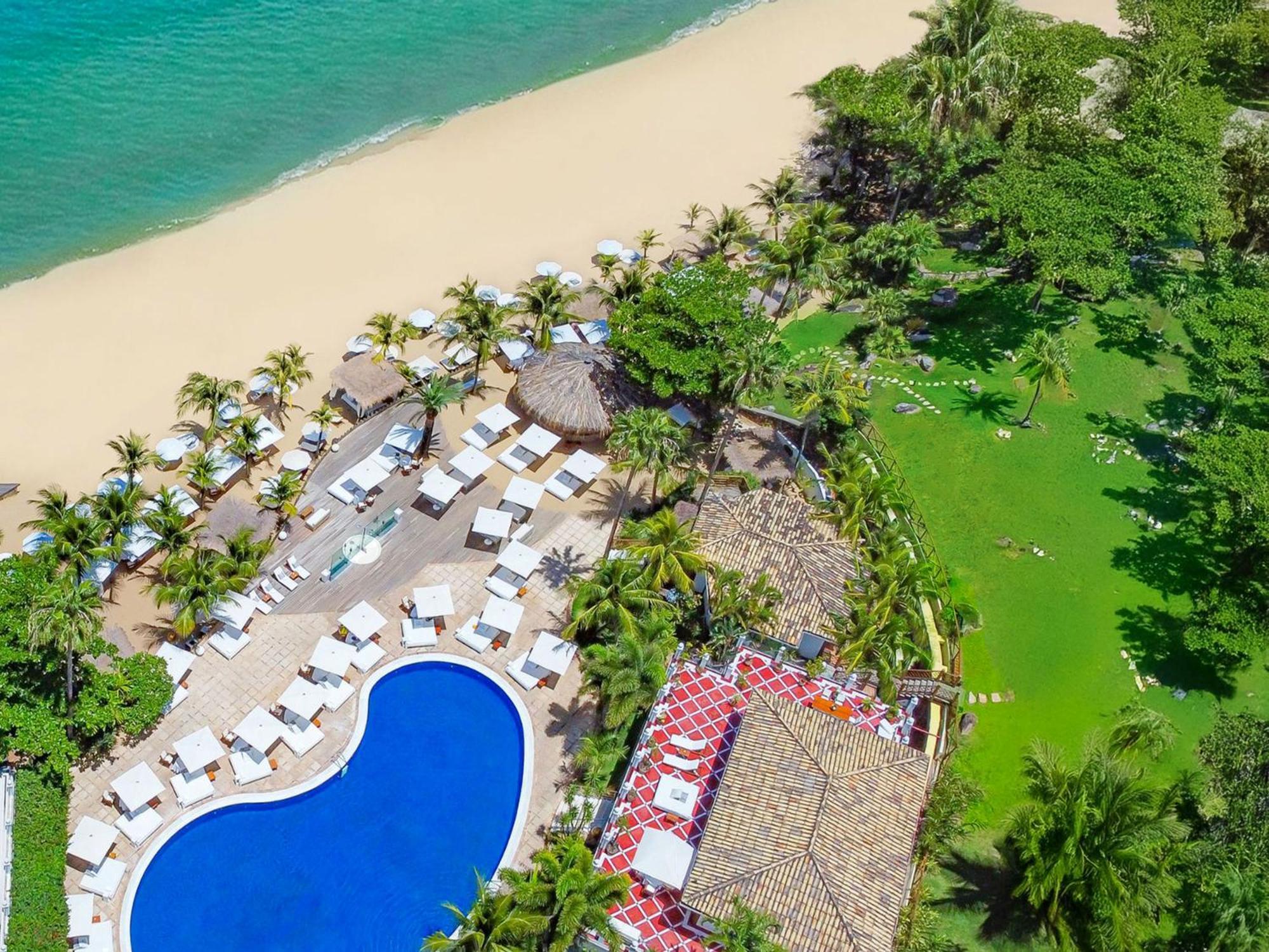 Dpny Beach Hotel & Spa Ilhabela Exteriör bild Aerial view of the resort